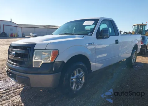 2014 Ford F-150 Xl z USA, uszkodzony, nr VIN 1FTMF1CM0EKG06916